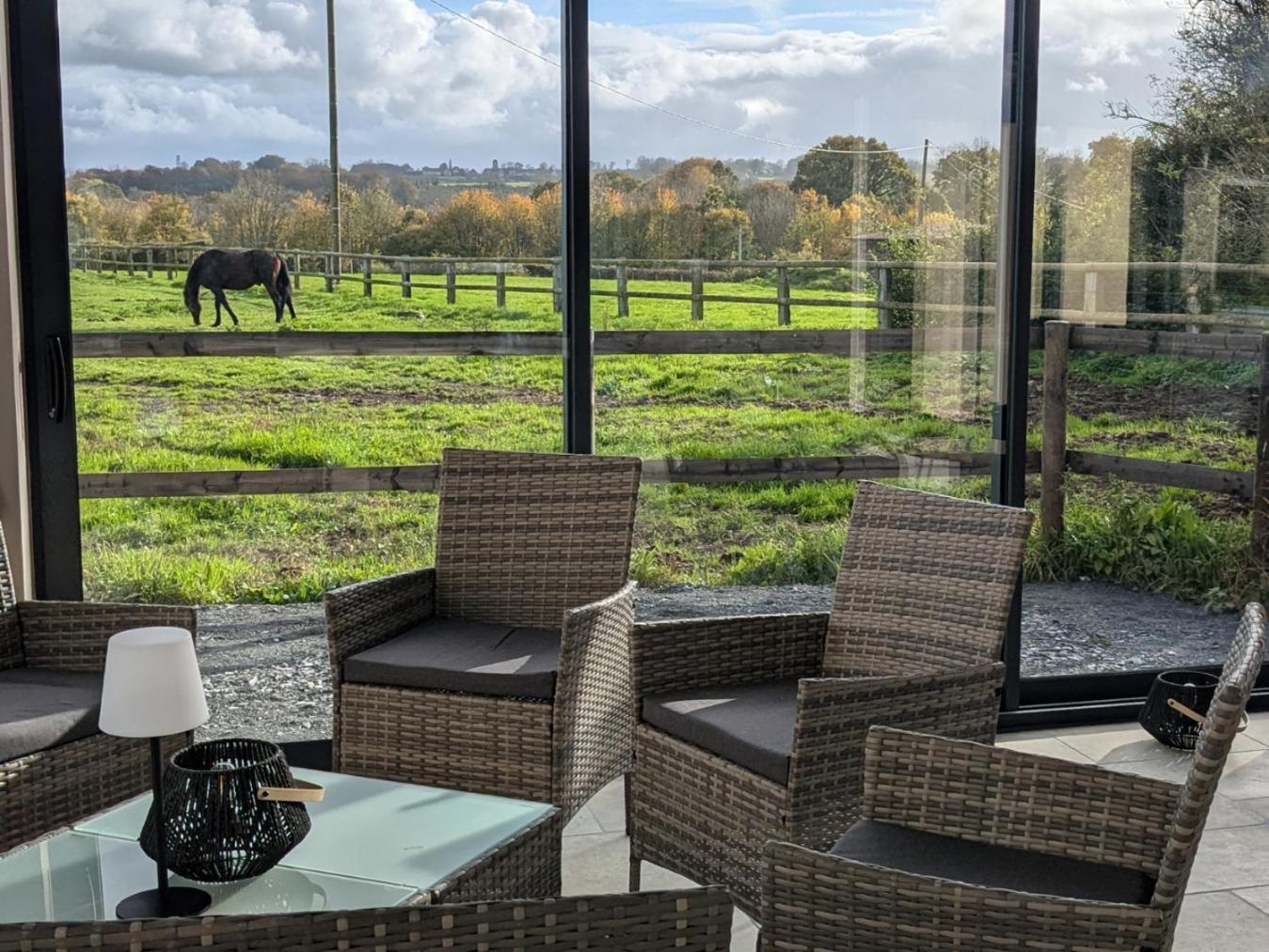 Le Haras d Havetot Hotell Anctoville Exteriör bild