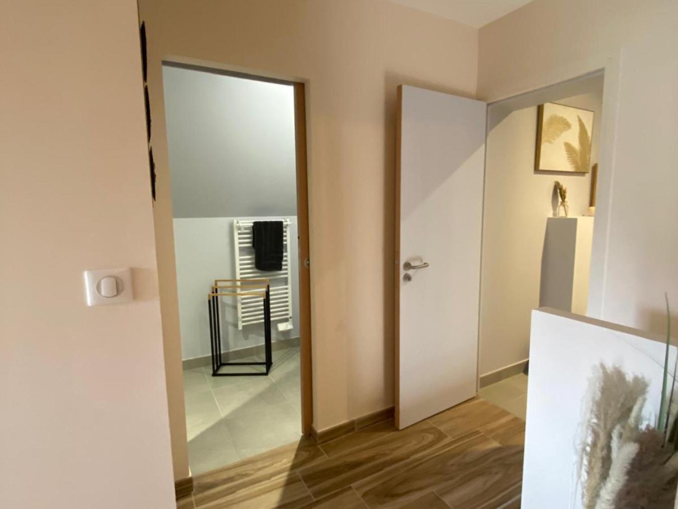 Le Haras d Havetot Hotell Anctoville Rum bild