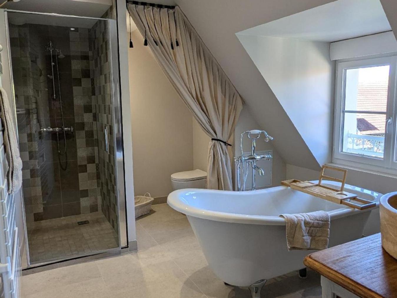 Le Haras d Havetot Hotell Anctoville Rum bild